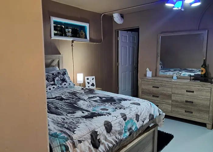 Sally Mae Getaway Apartment Pensacola